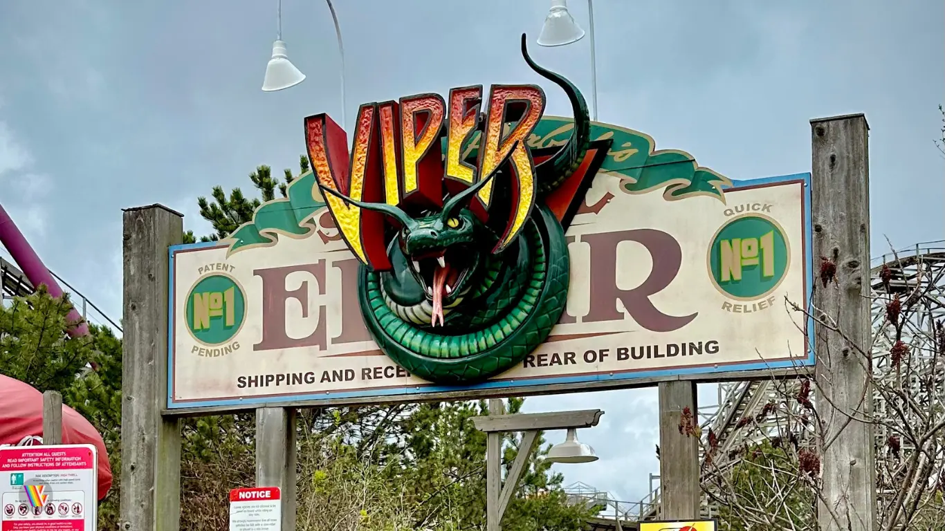 The Six Flags Vipers – Venomous Roller Coasters